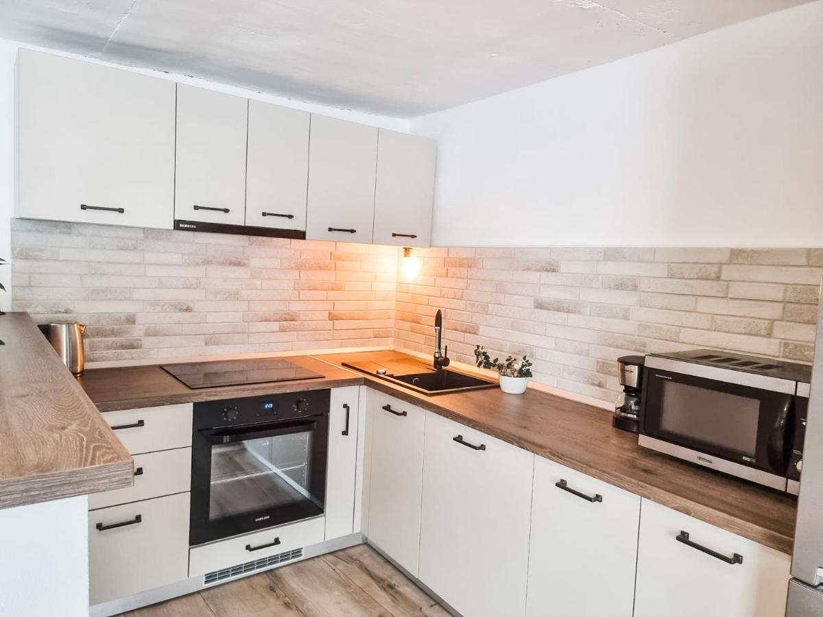 Appartamento The Cozy Bunker Sibiu Esterno foto